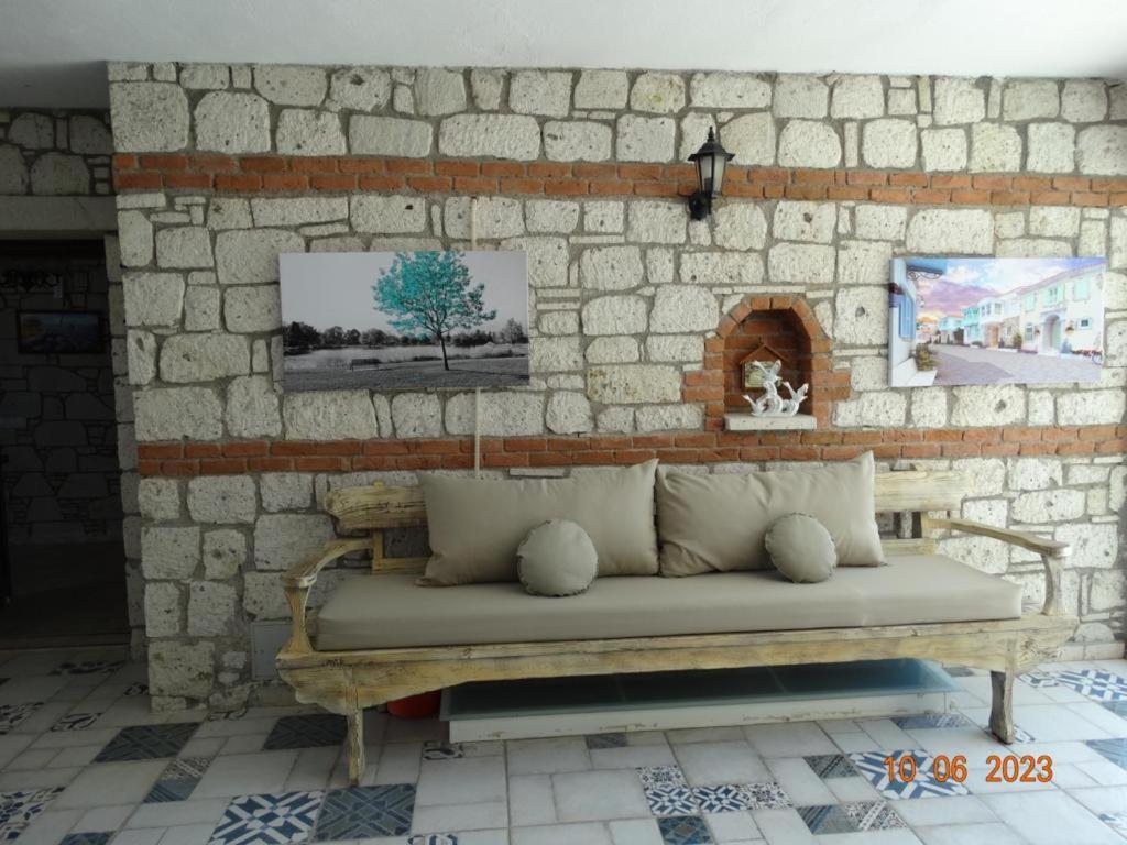 فندق ألاتشاتيفي  Surya Butik المظهر الخارجي الصورة